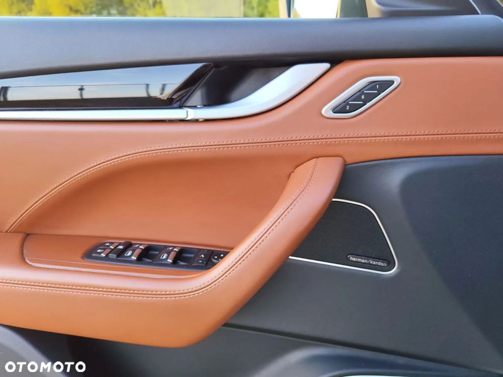 Maserati Levante S Q4 - 21