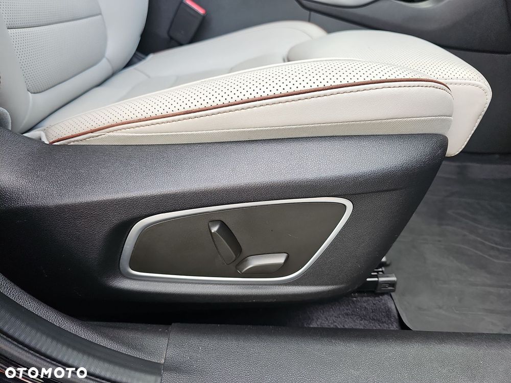 Renault Koleos 2.0 Blue dCi Initiale Paris 4x4 X-Tronic - 34