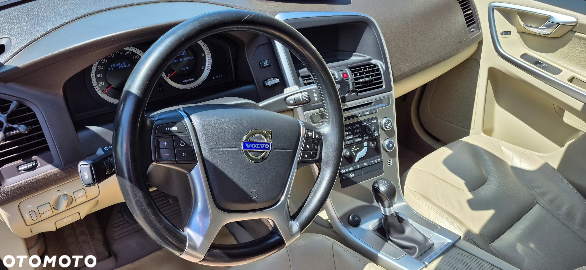 Volvo XC 60 D5 AWD Summum - 9
