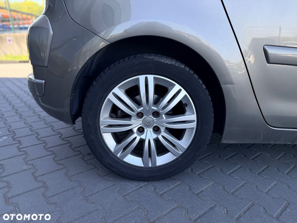 Citroën C4 Picasso - 10