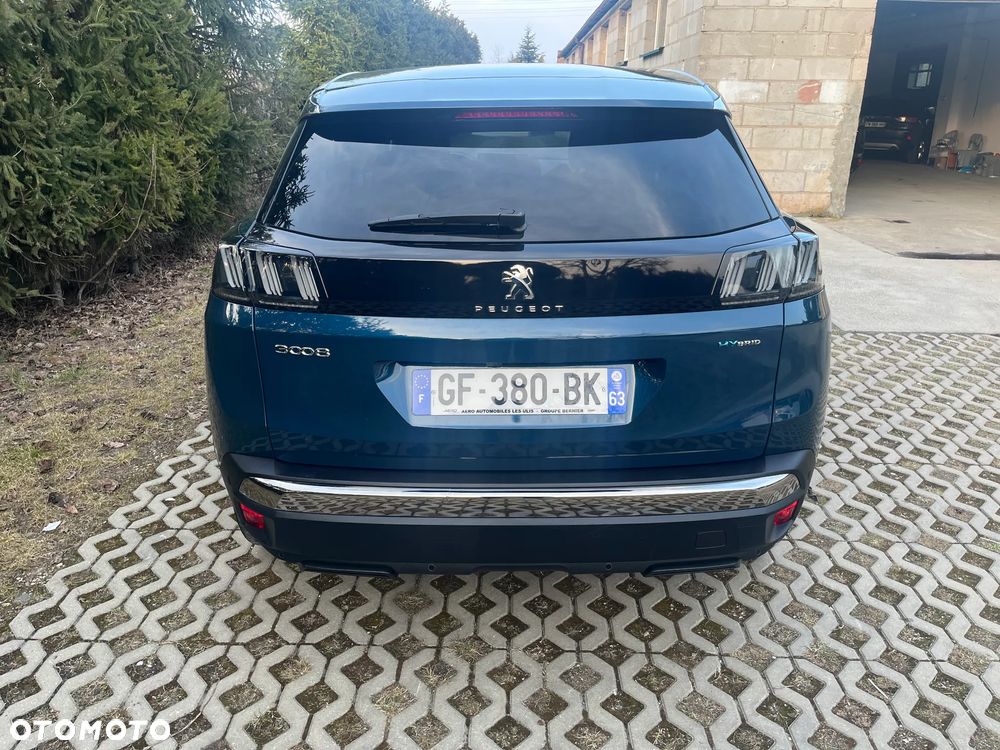 Peugeot 3008 1.6 PureTech HYbrid Allure S&S EAT8 - 4