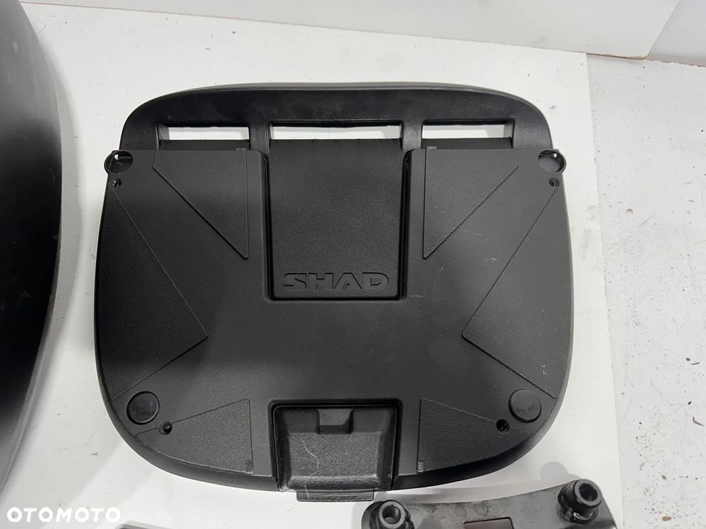 Kufer SHAD SH49   Piaggio MP3 400 /500 - 11