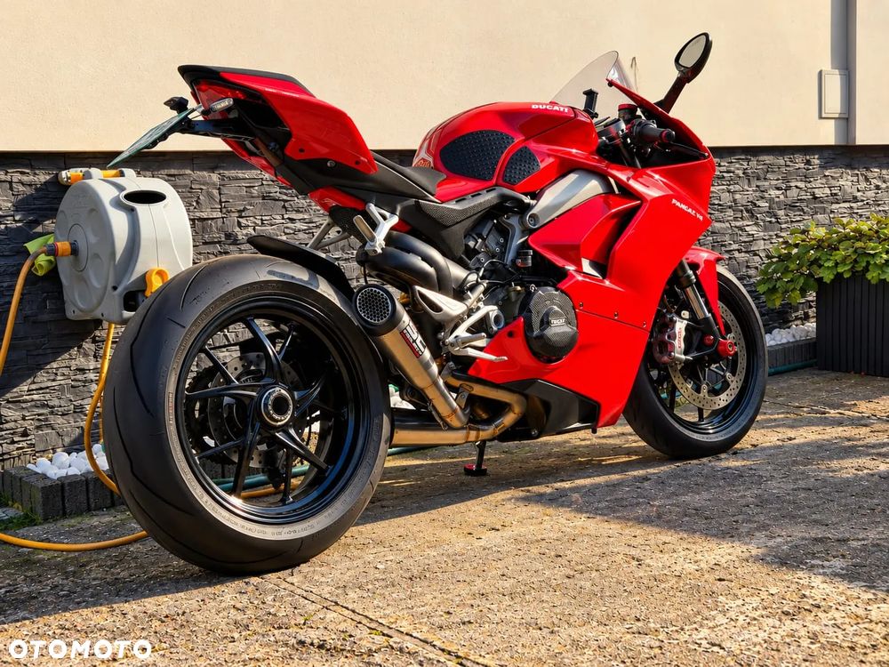 Ducati Panigale V4 - 5