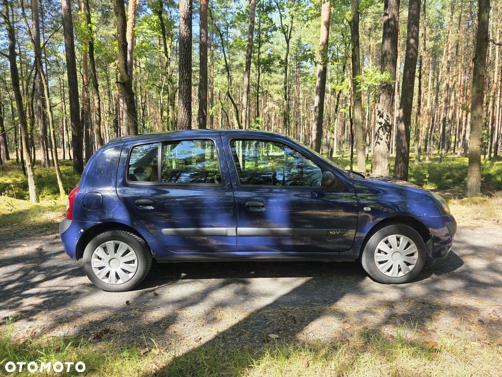 Renault Clio 2003 photo 4