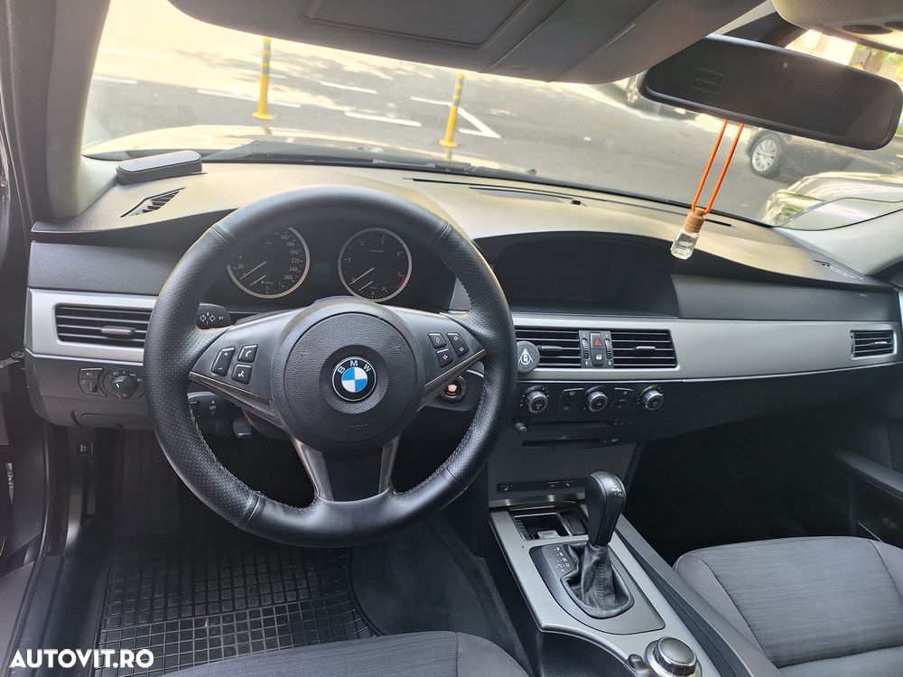 BMW Seria 5 520d Aut. Special Edition - 6