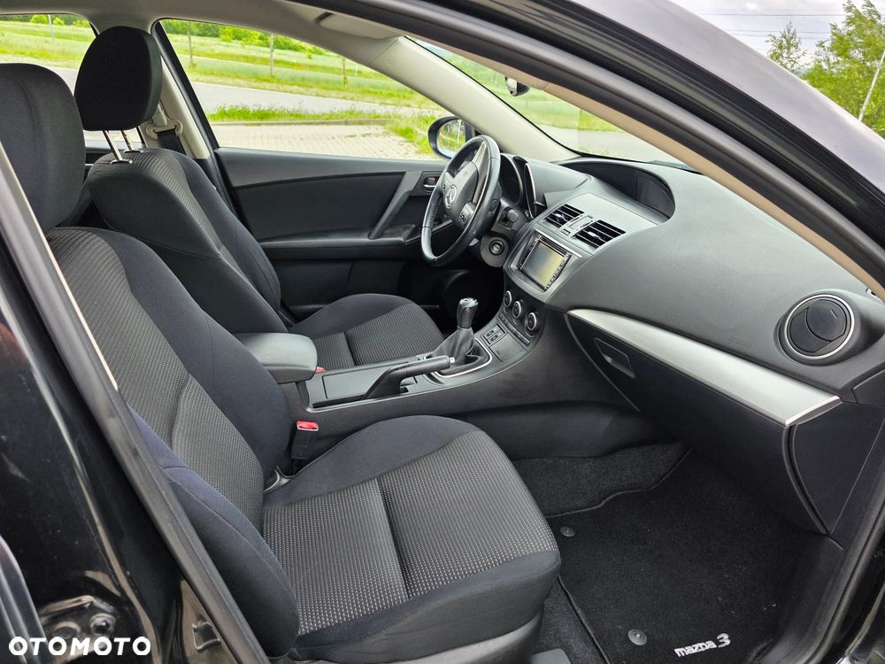 Mazda 3 - 6