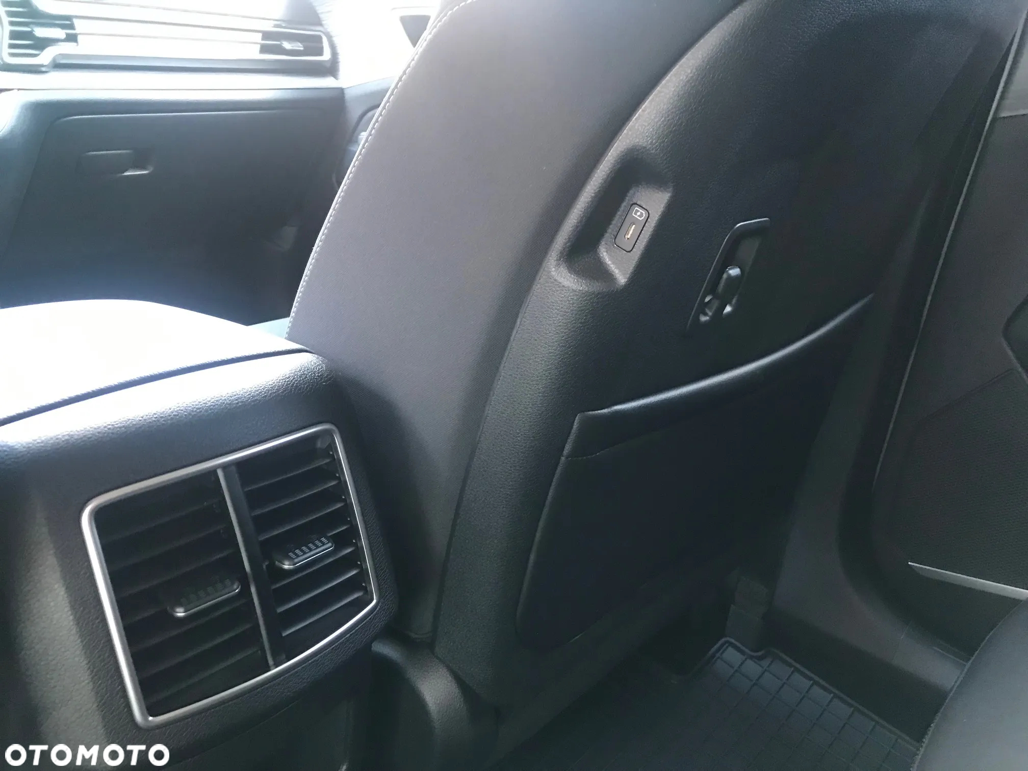 Kia Sportage 1.6 T-GDI L 2WD - 22