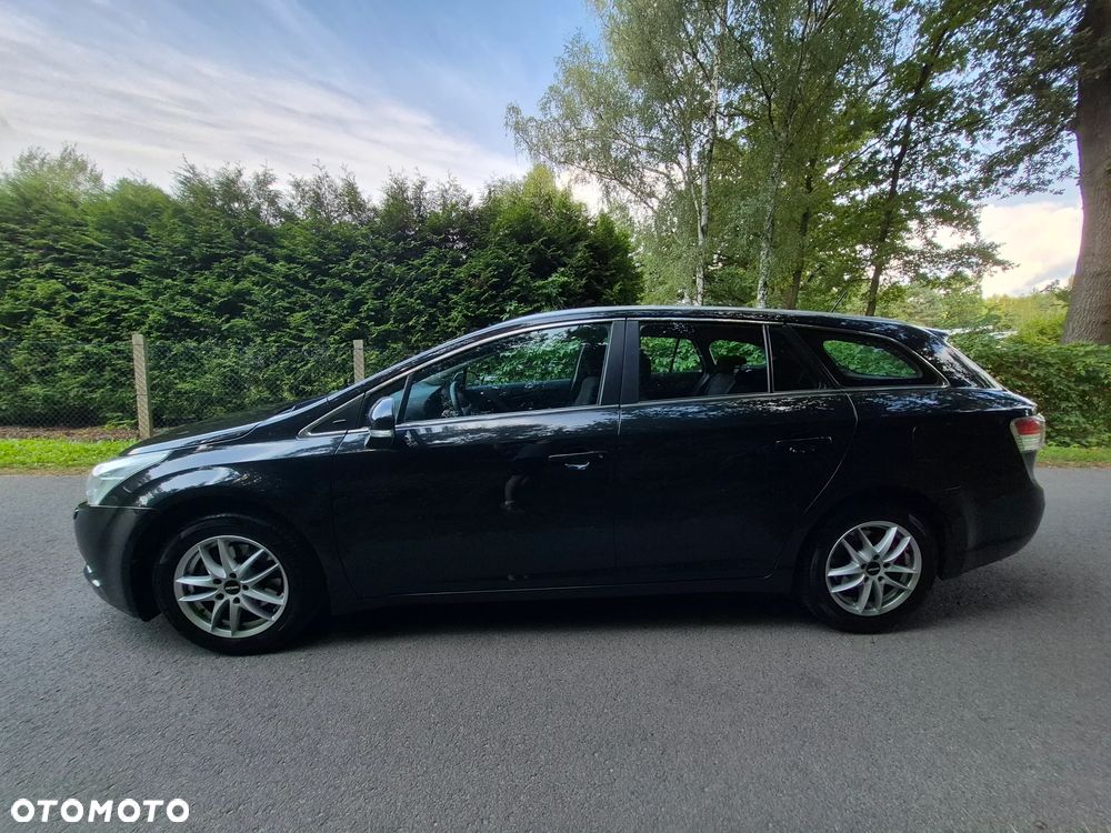 Toyota Avensis 2.0 D-4D Edition - 7