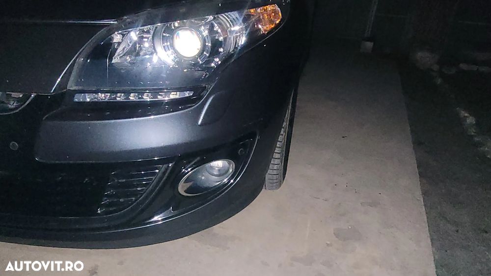 Renault Megane ENERGY dCi 110 Start & Stop Bose Edition - 10