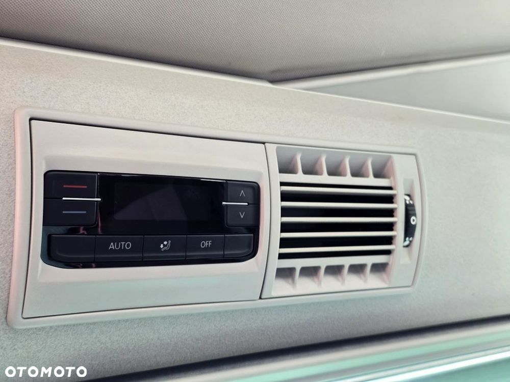 Volkswagen California - 31