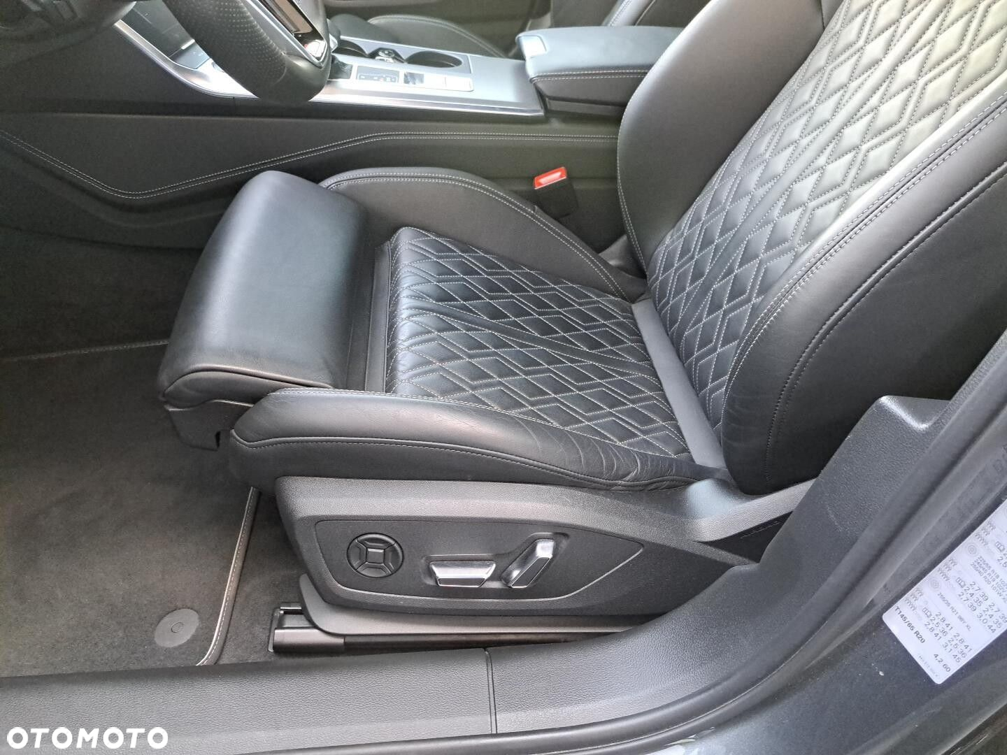 Audi A6 - 12