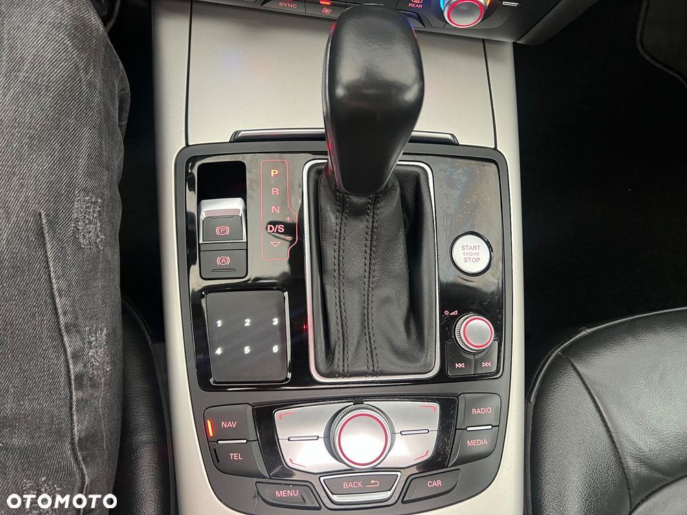 Audi A6 Avant 2.0 TDI Ultra S tronic - 34