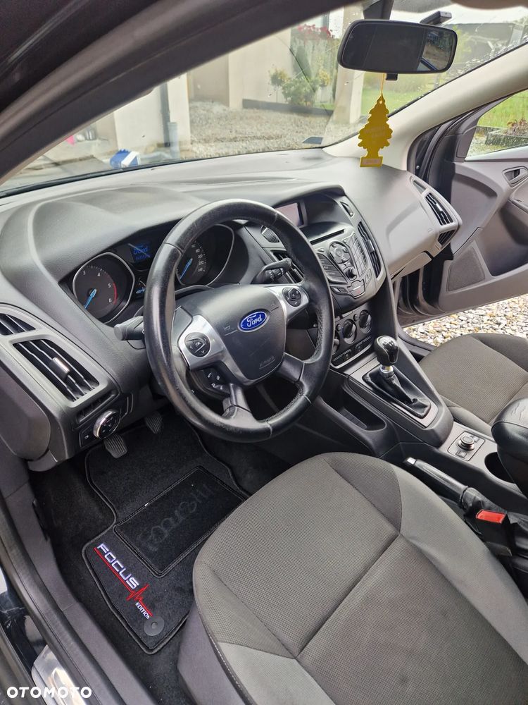 Ford Focus 1.6 TDCi Ambiente - 6