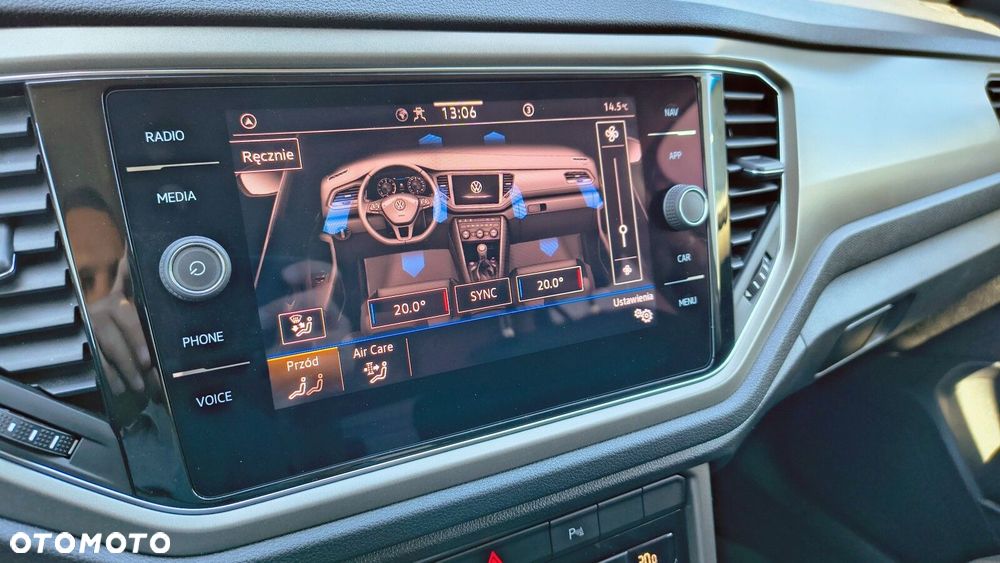 Volkswagen T-Roc - 24