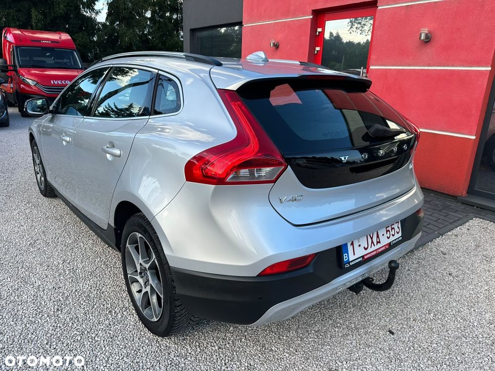 Volvo V40 D2 Base - 4