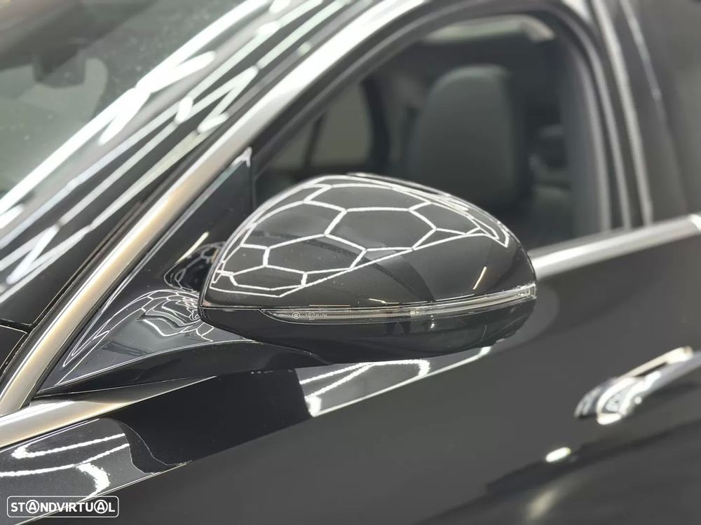 Mercedes-Benz E 300 e Exclusive Line - 49