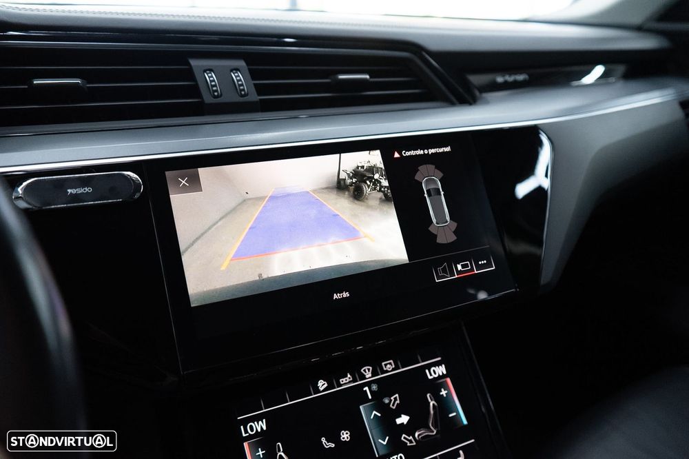 Audi e-tron 55 quattro S line - 54
