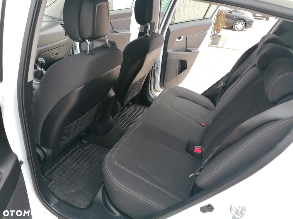 Kia Sportage 1.6 GDI Business Line 2WD - 30