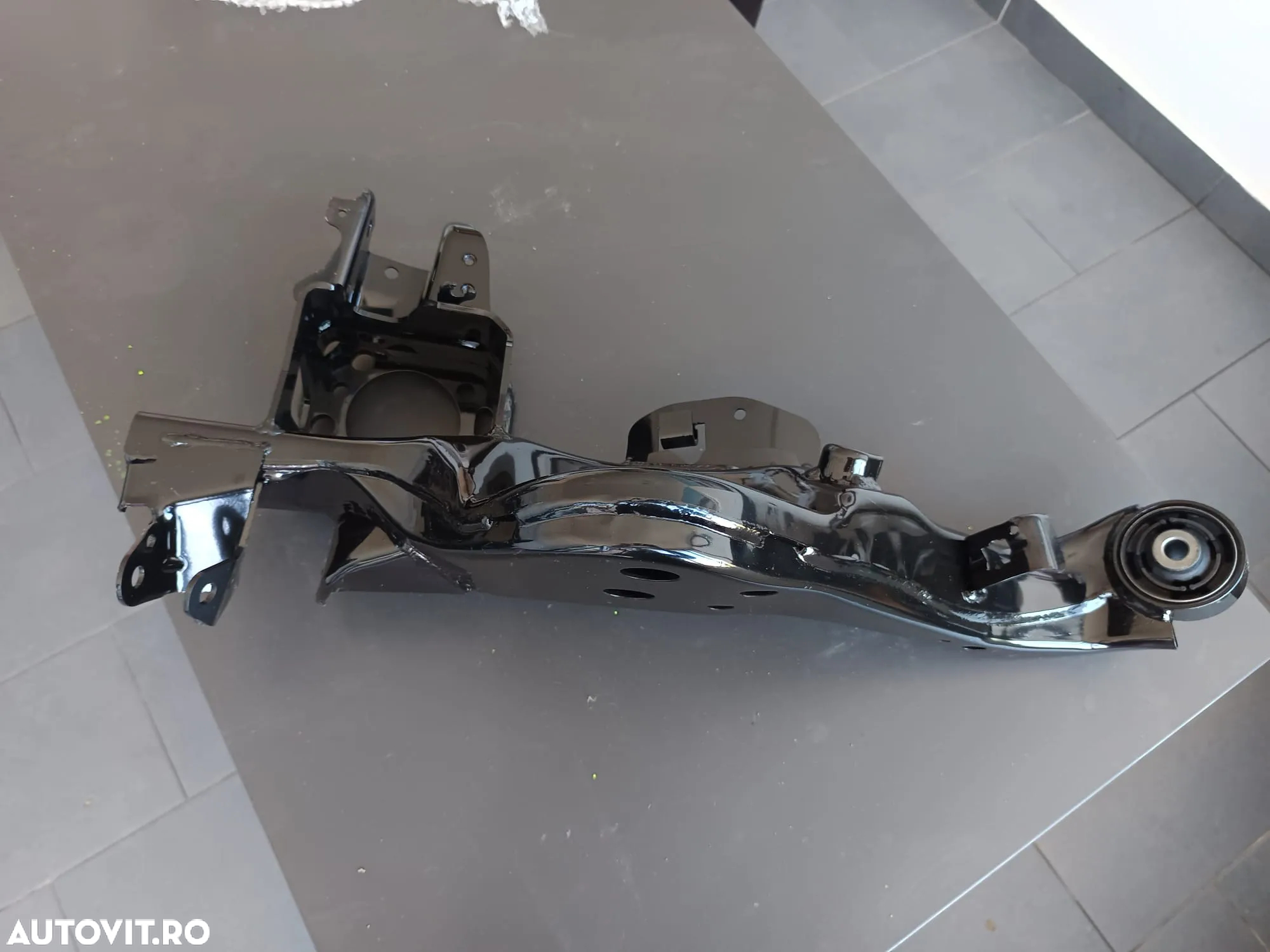 Brat stanga spate Nissan Qashqai ( nou ) - 2