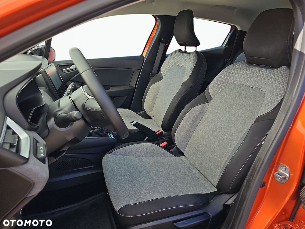 Renault Clio 1.0 TCe Evolution - 17