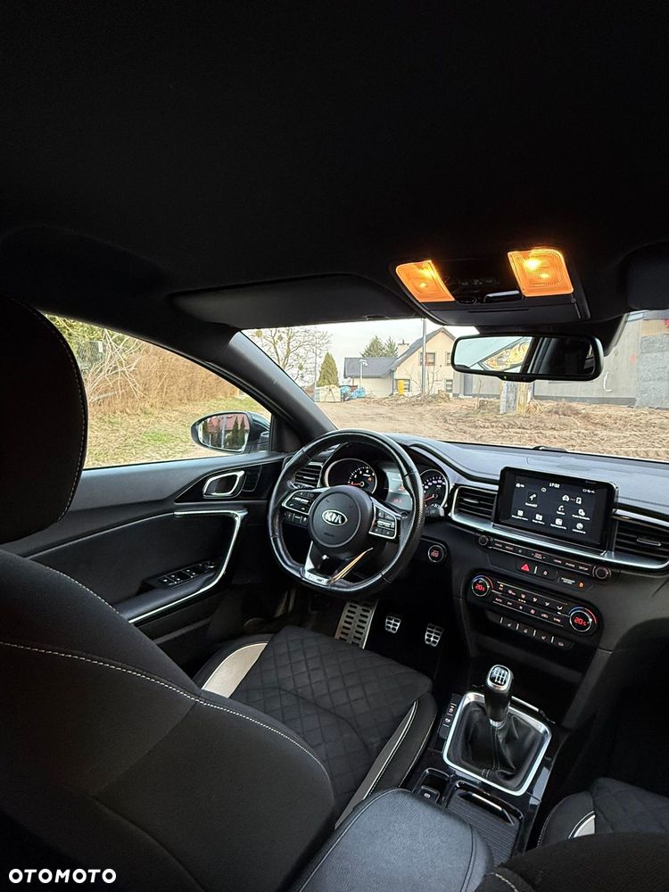 Kia Ceed 1.4 T-GDI GT-Line - 10