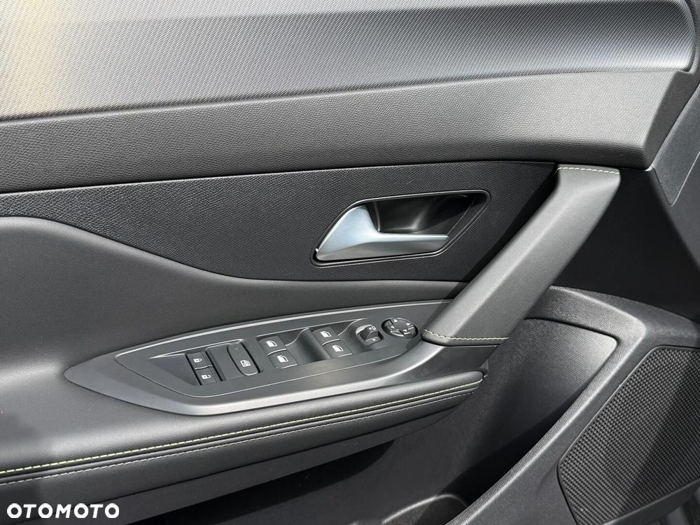 Peugeot 308 - 26
