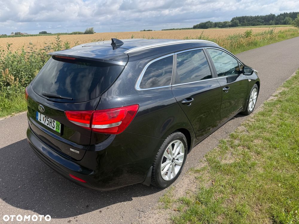 Kia Ceed - 6