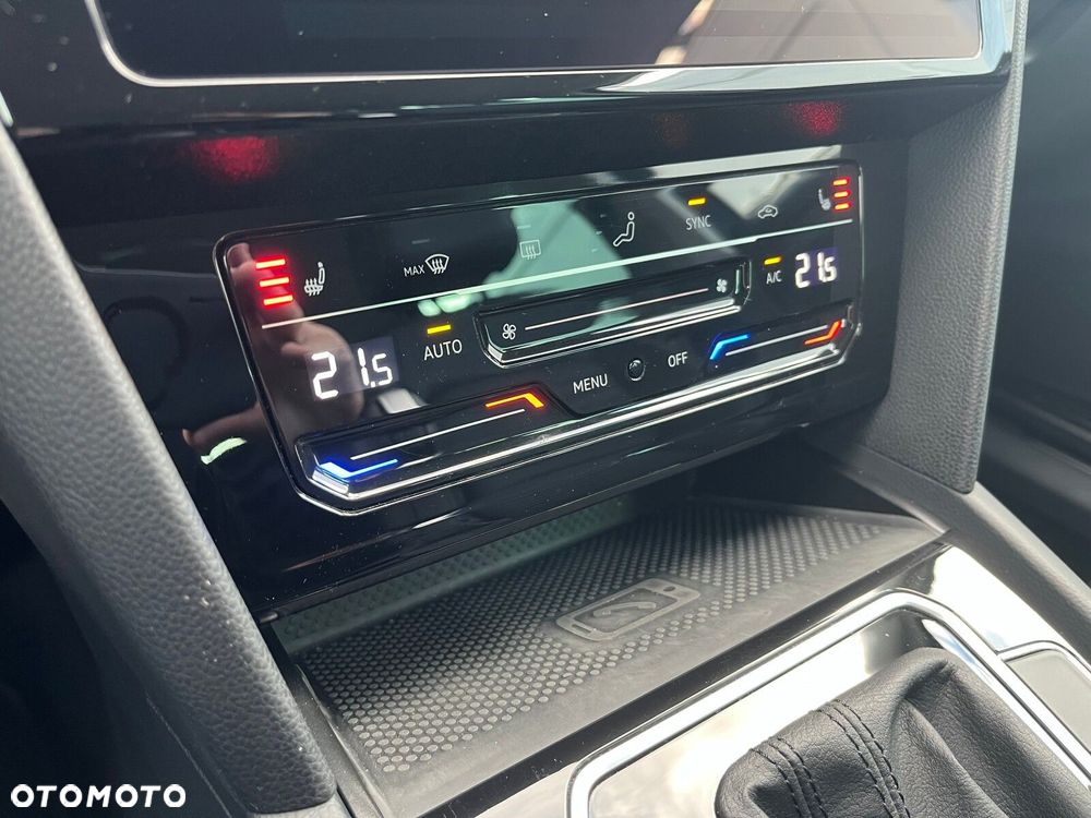 Volkswagen Passat Alltrack 2.0 TDI 4Mot DSG - 32