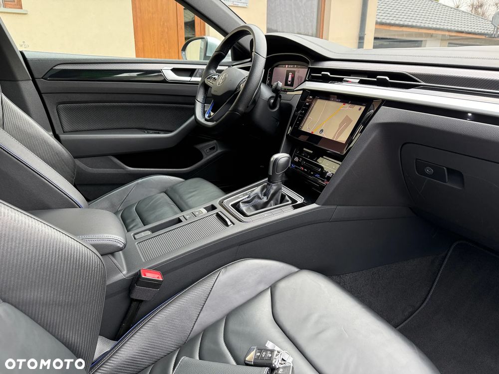 Volkswagen Arteon 2.0 TSI OPF 4Motion DSG R - 32