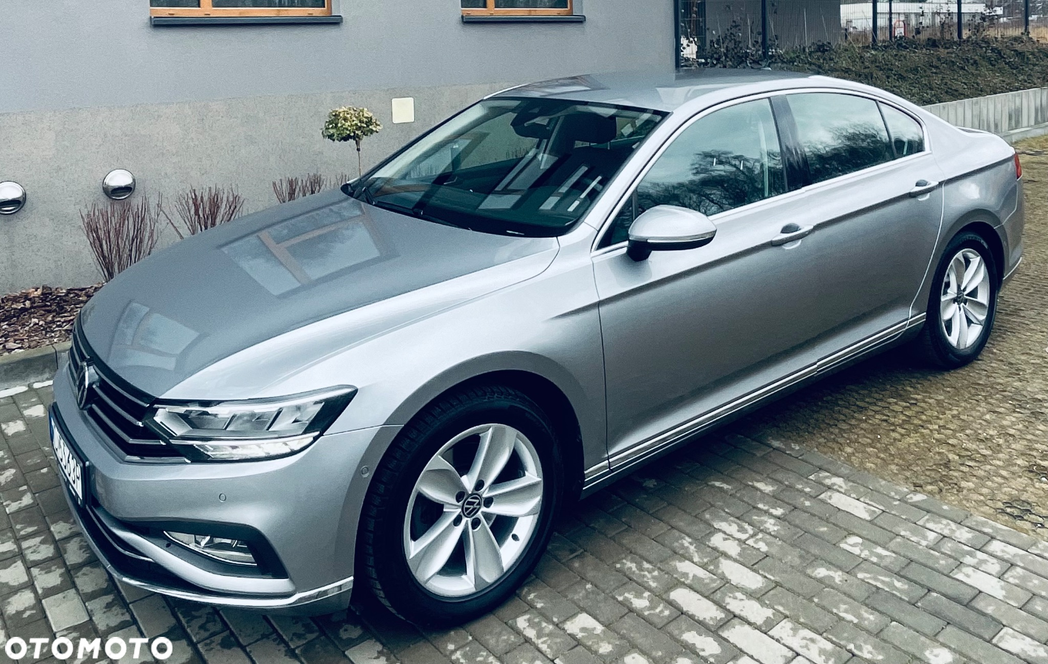 Volkswagen Passat 1.5 TSI EVO Elegance DSG - 2