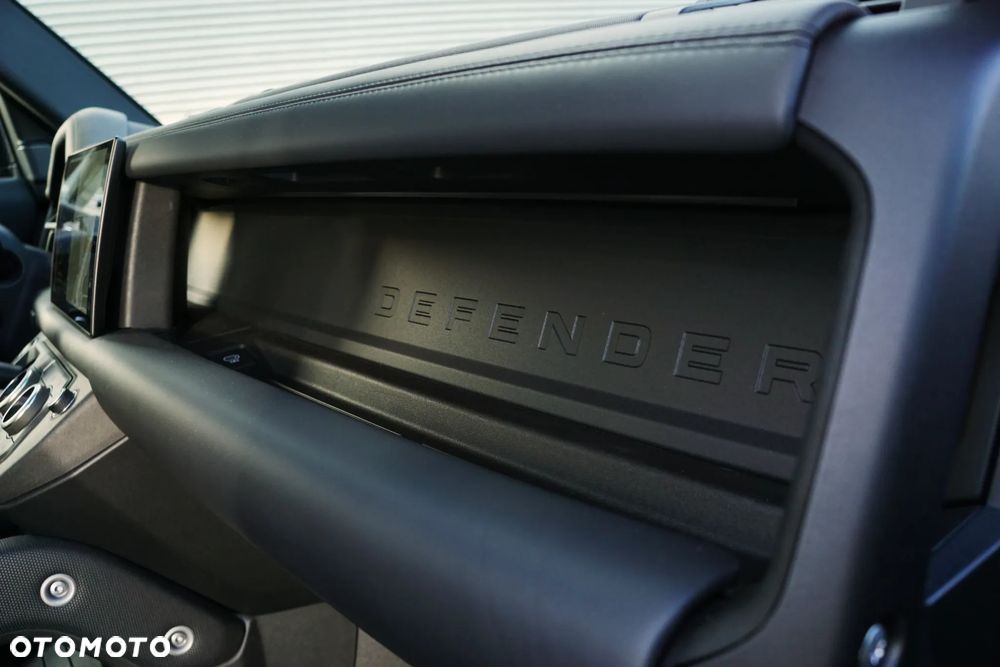 Land Rover Defender 5.0 P525 V8 Carpathian Edition - 17