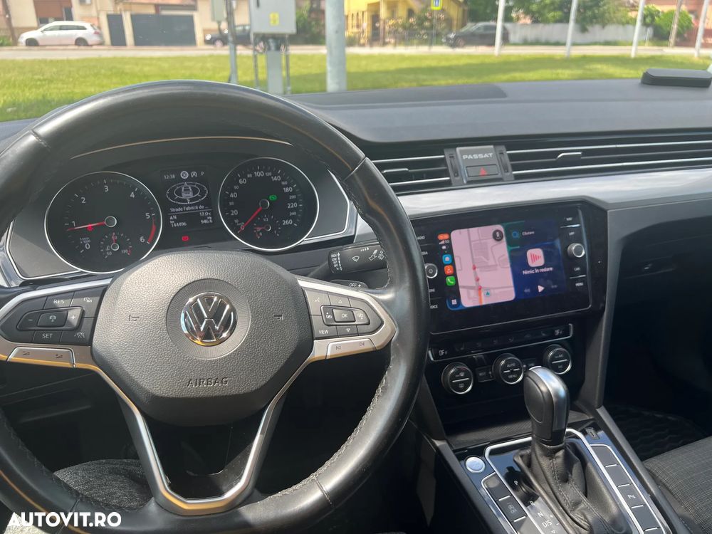 Volkswagen Passat 2.0 TDI DSG Advance - 12