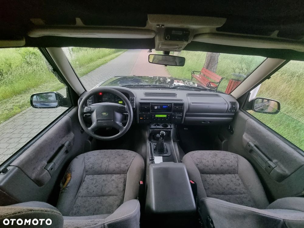 Land Rover Discovery - 25