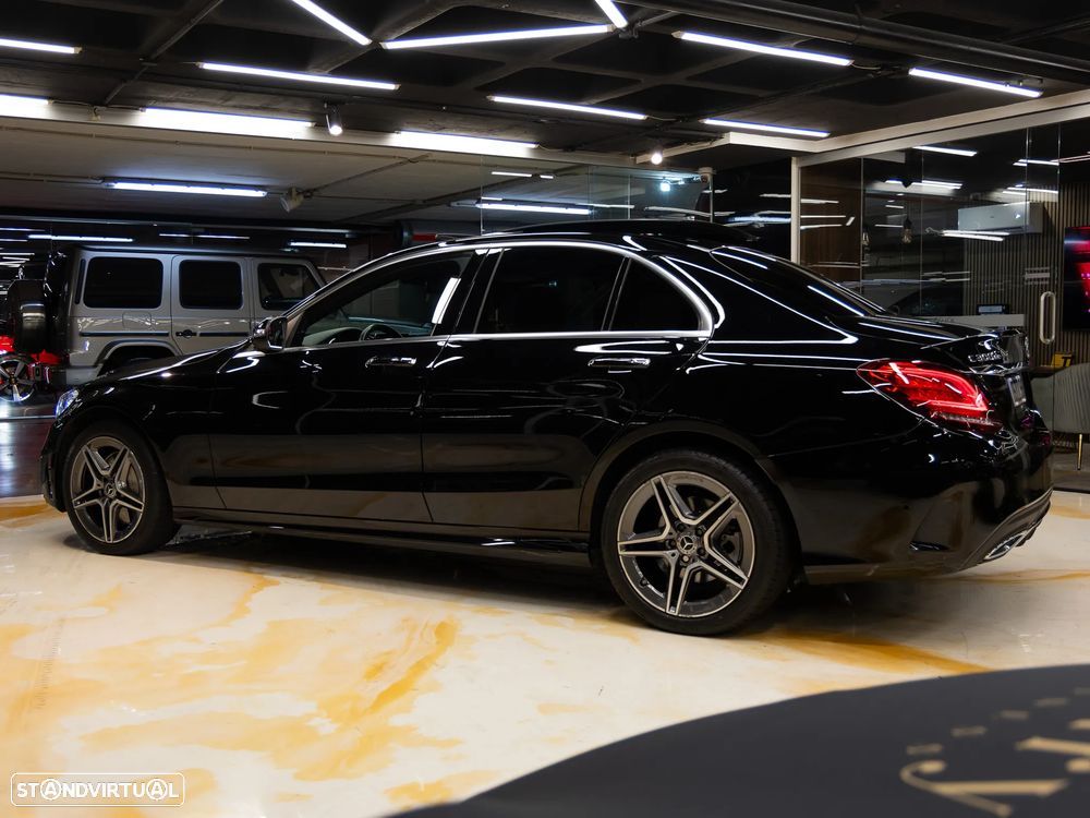 Mercedes-Benz C 300 de AMG Line - 10
