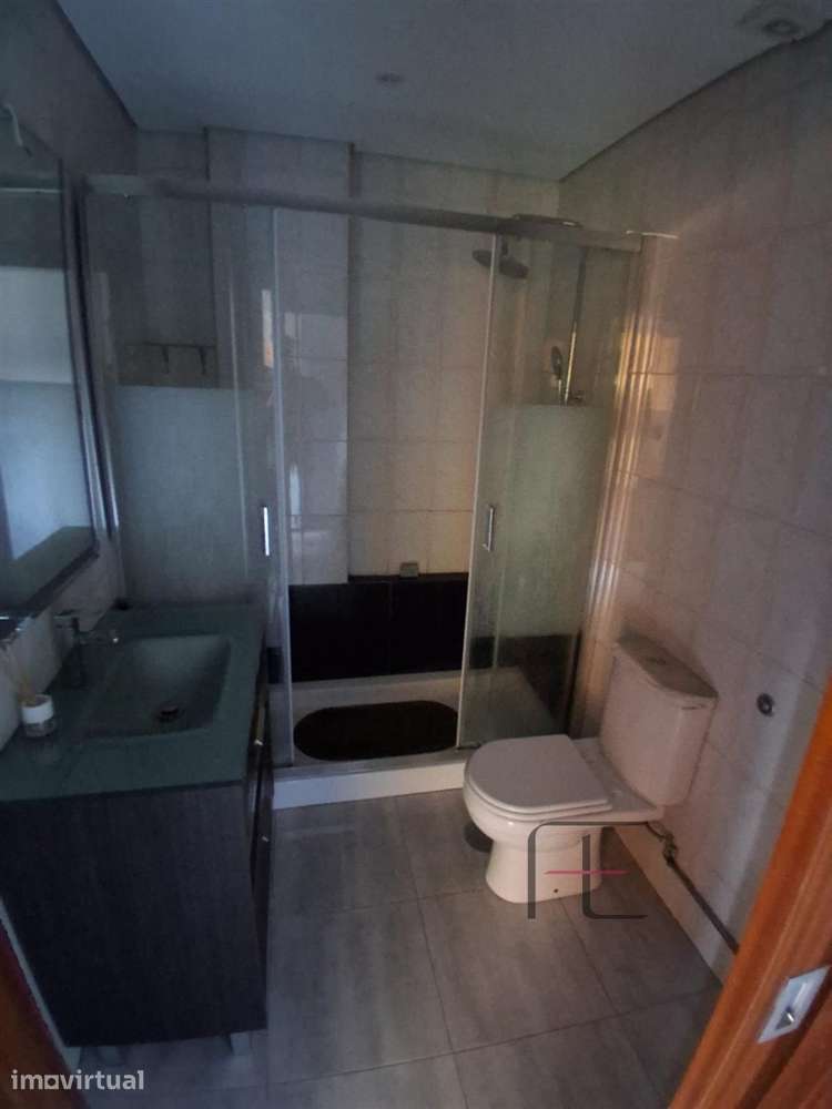Apartamento T2 Venda em Baguim do Monte (Rio Tinto),Gondomar - Grande imagem: 5/60