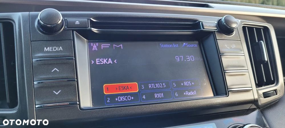 Toyota RAV4 2.0 D-4D Active 4x2 - 17