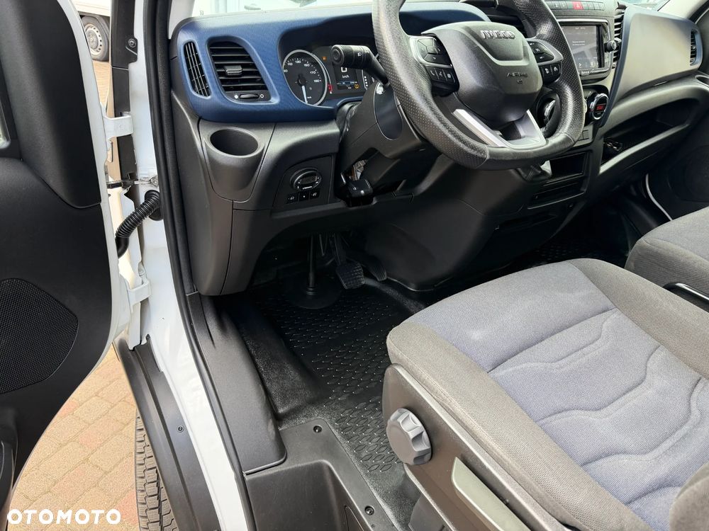 Iveco Daily 10 EP Izoterma Winda - 12