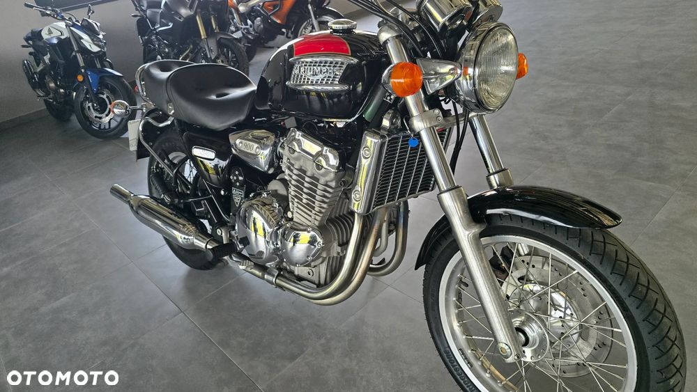 Triumph Thunderbird - 27