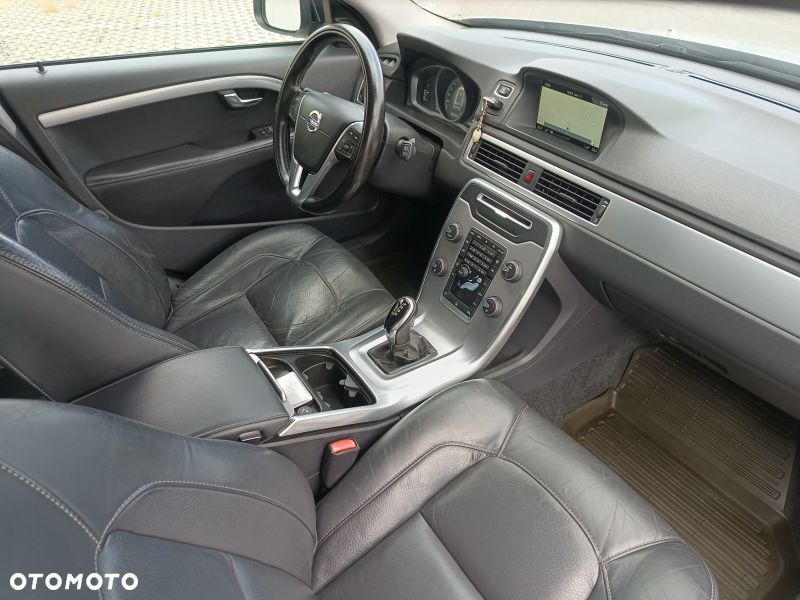 Volvo V70 D4 Drive-E Momentum - 23