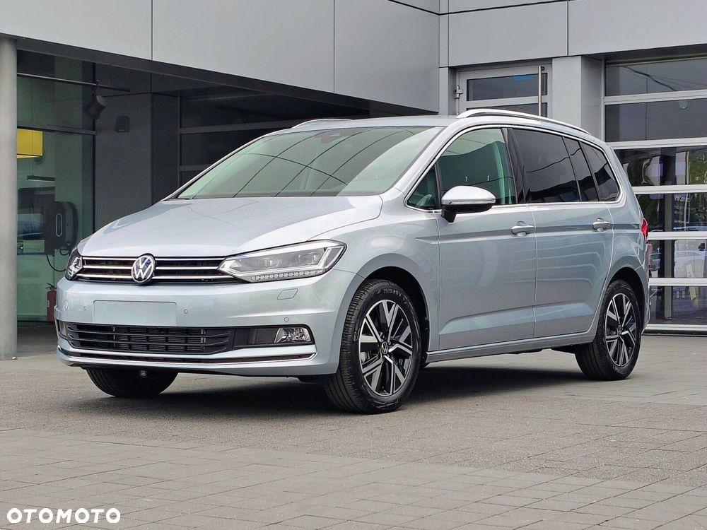 Volkswagen Touran - 3