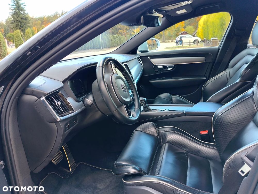Volvo S90 D3 R-Design - 11
