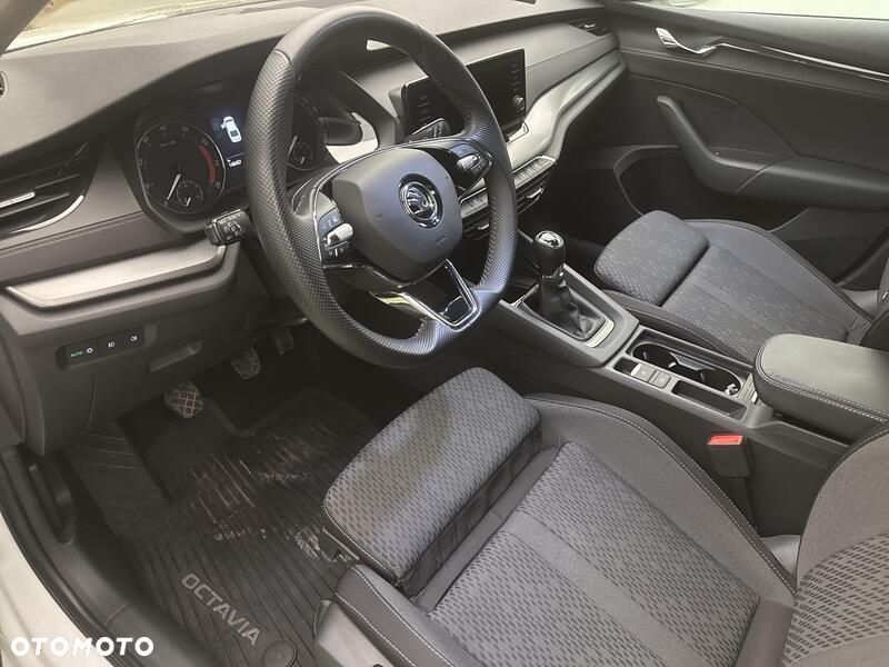 Skoda Octavia 1.5 TSI ACT Ambition - 10