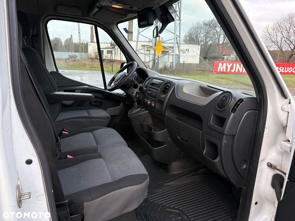 Renault Master - 15
