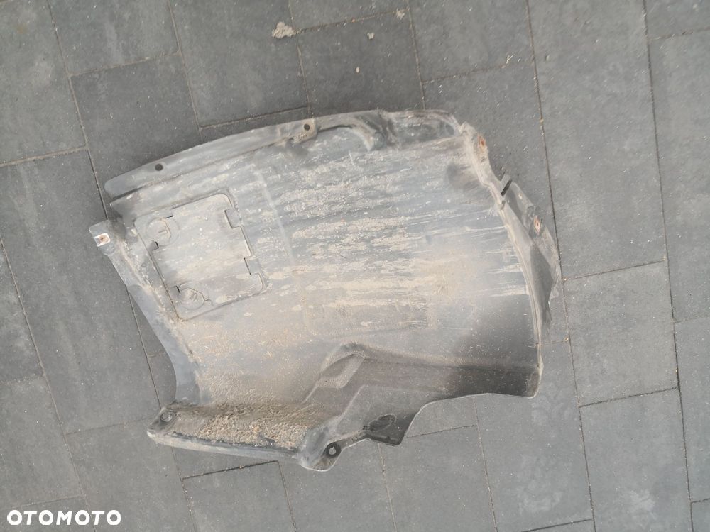 Nadkole przednie prawe BMW e82 Mpakiet - 2