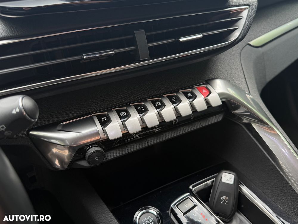 Peugeot 3008 BlueHDi 130 Stop & Start EAT8 Allure - 17