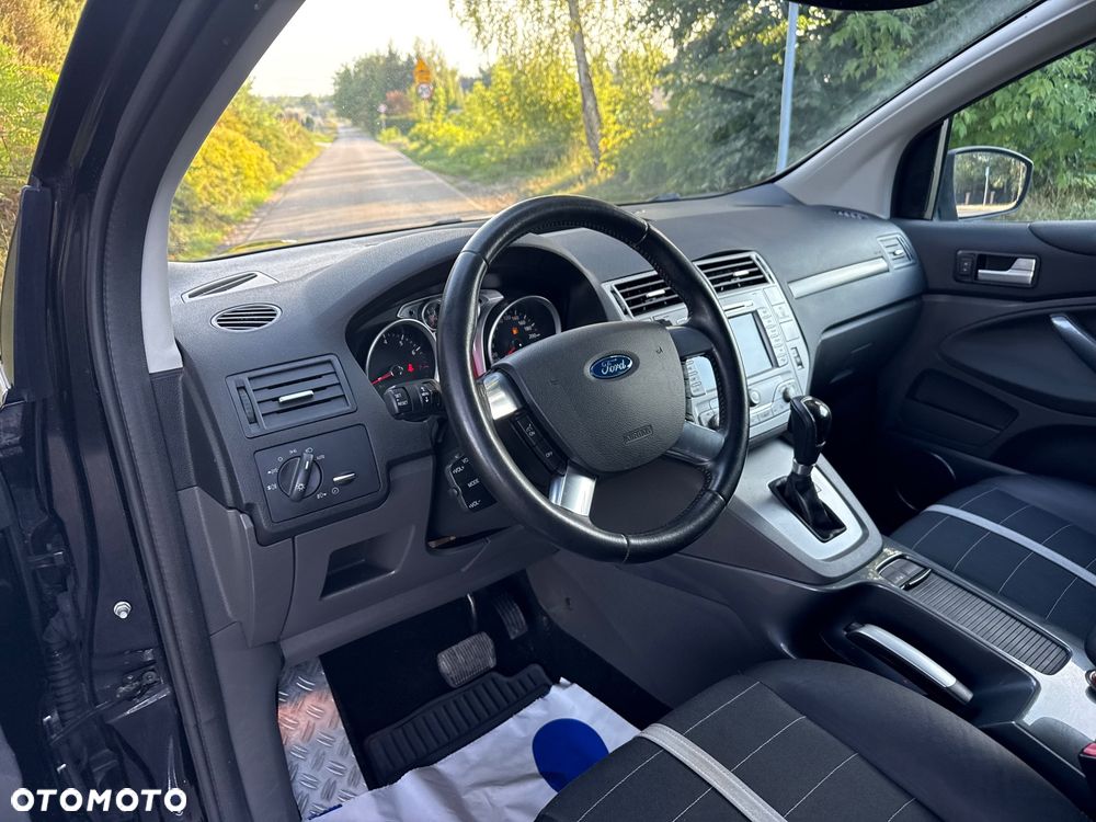 Ford Kuga 2.5 4x4 Titanium - 17