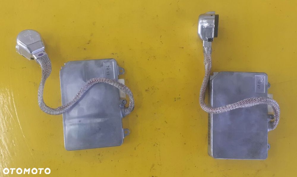 LAND ROVER 3 PRZETWORNICA XENON 39000-16488 - 2