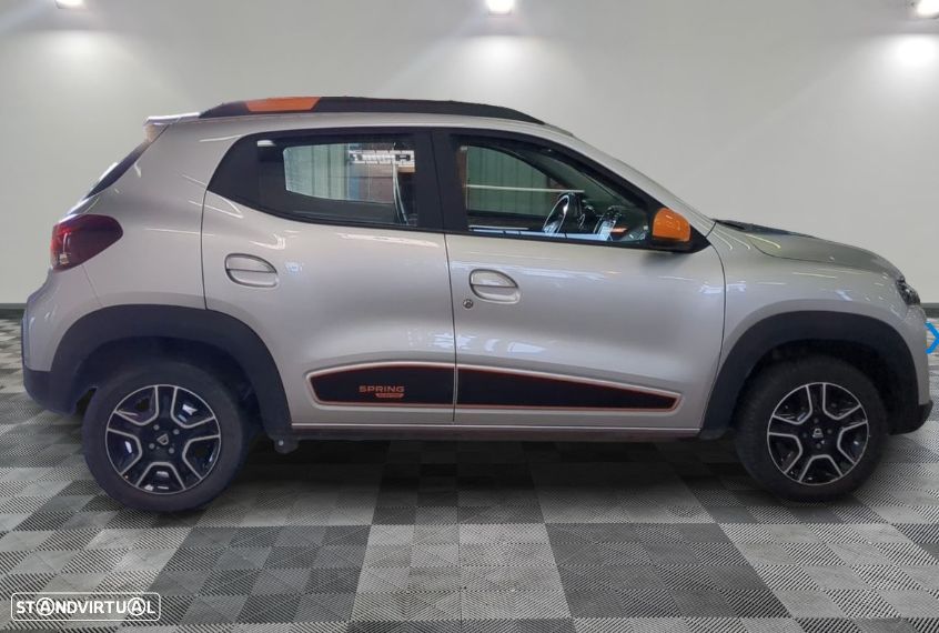 Dacia Spring Comfort Plus - 4