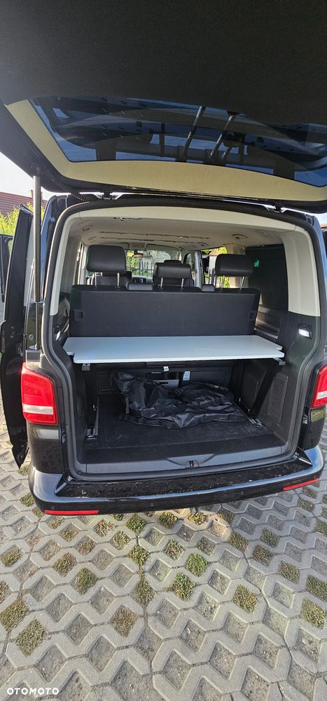 Volkswagen Multivan - 17