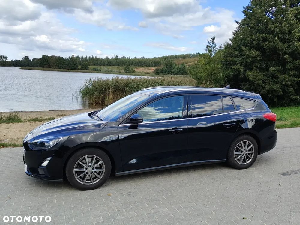 Ford Focus 1.0 EcoBoost Active - 3